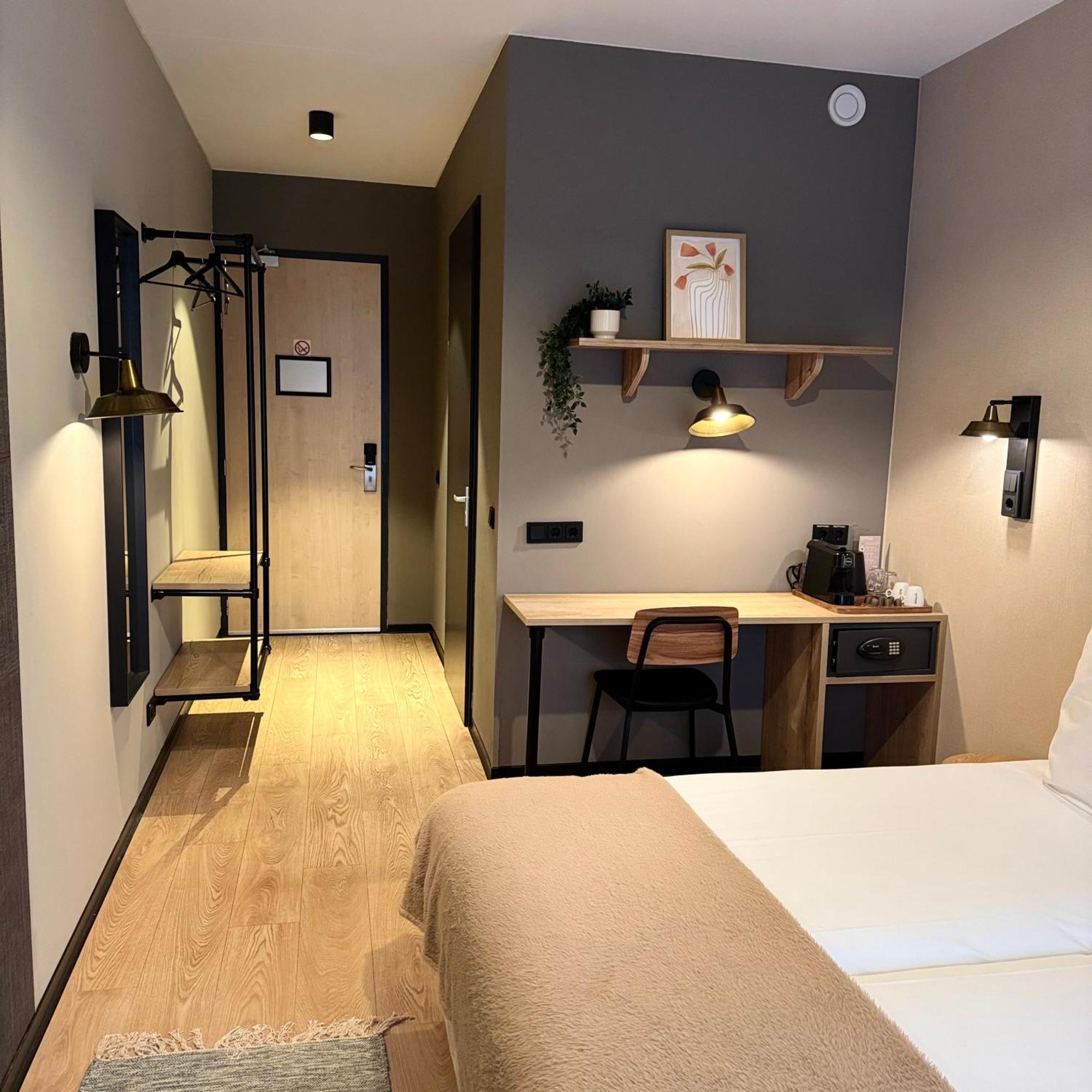 Hotel Emilia Kaatsheuvel Zewnętrze zdjęcie