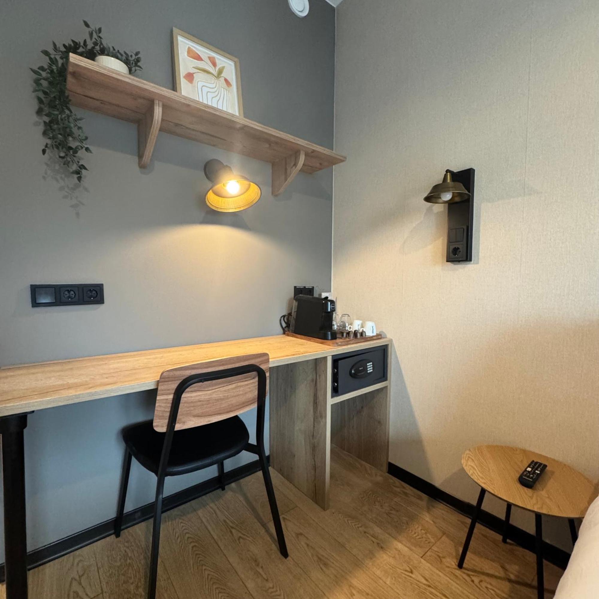 Hotel Emilia Kaatsheuvel Zewnętrze zdjęcie