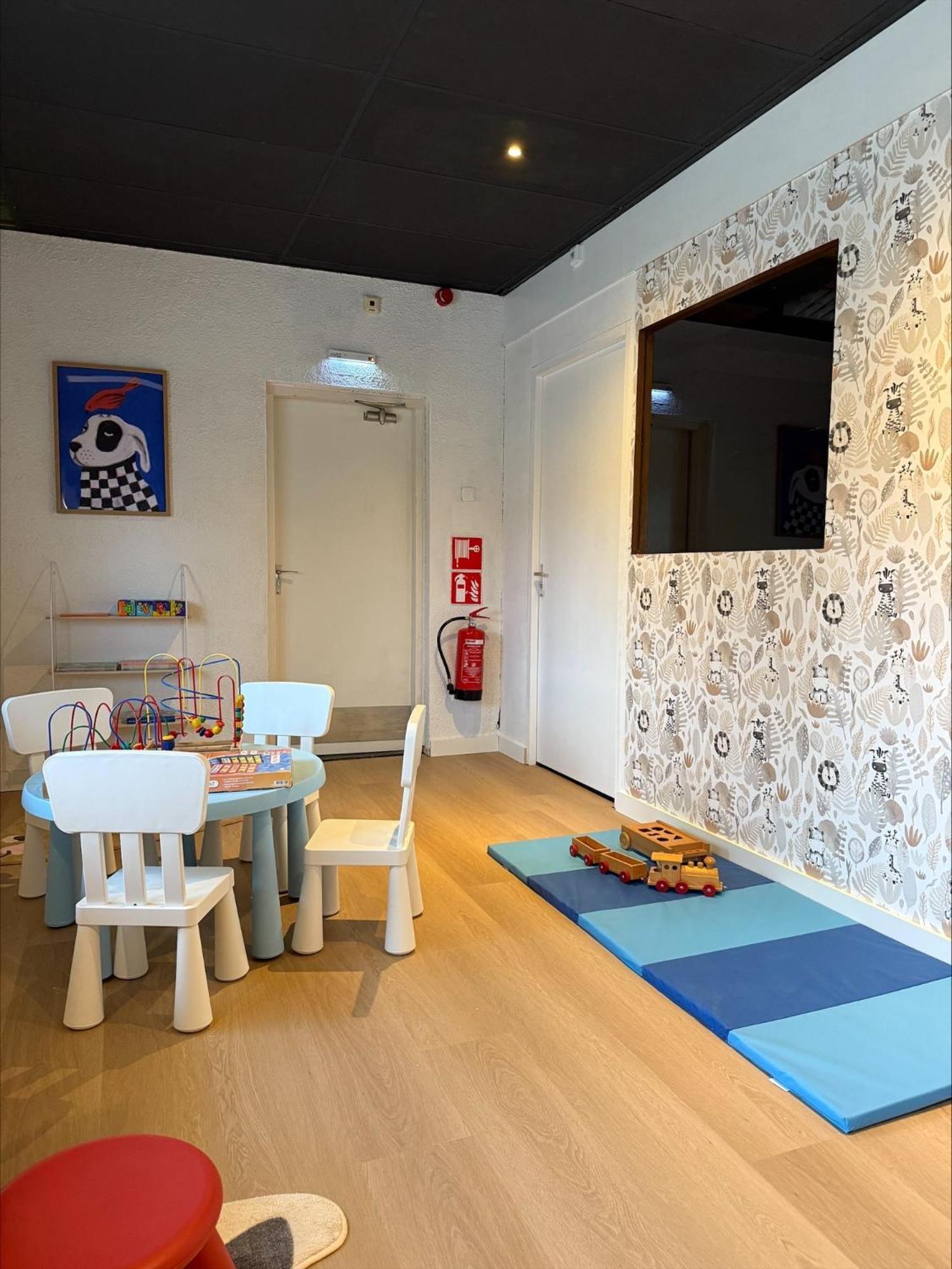 Hotel Emilia Kaatsheuvel Zewnętrze zdjęcie